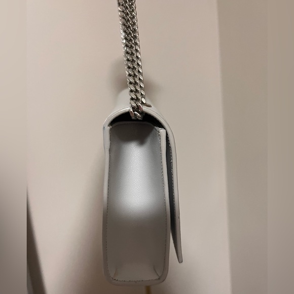 YSL Kate medium bag in gray leather and silver hardware - Picture 5 of 9